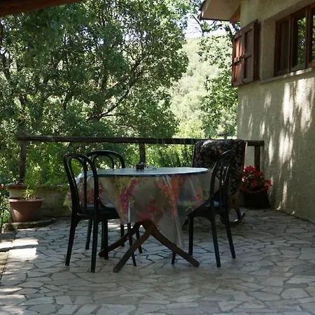 Scappo In Umbria, La Escondida Villa